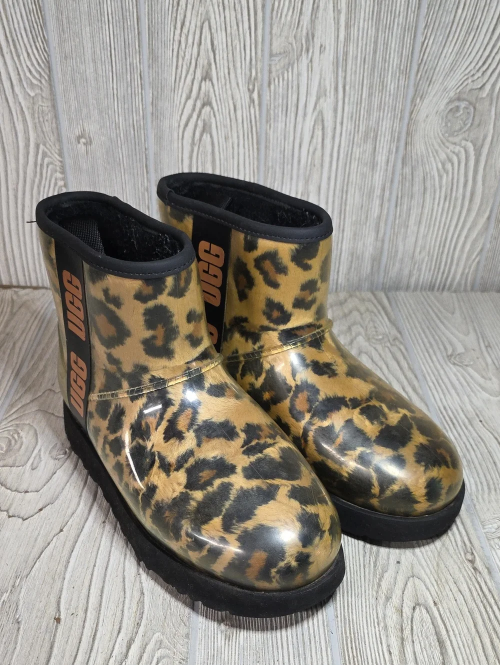 UGG Classic Clearn Mini Panther Boots Animla Print Slip On Boots Womens Size 7
